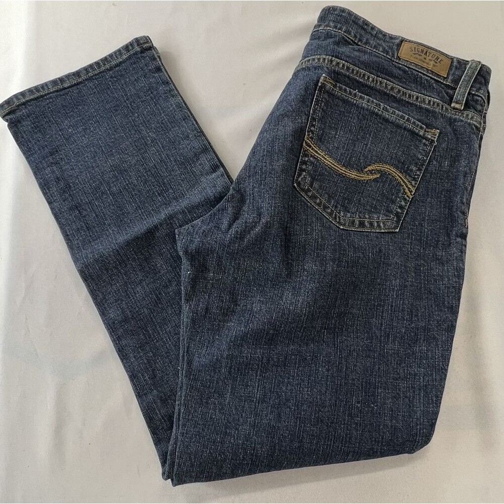 Levis Signature Womens Size 16 Short 5 Pocket Mid Rise Straight Leg Denim Jeans